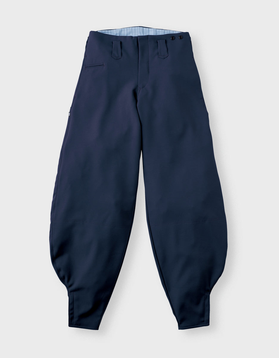 ぺぎみん レーシングミク 2025 セパンVer. 等身大タペストリー| アニメ グッズ